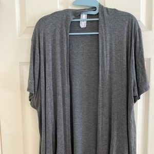 Like new gray short sleeve cardigan 3X